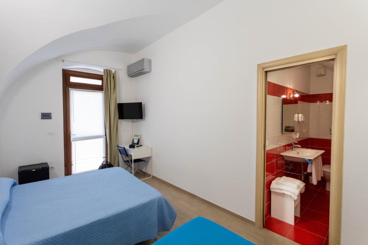 Z'Bass Rooms Termoli Exterior foto